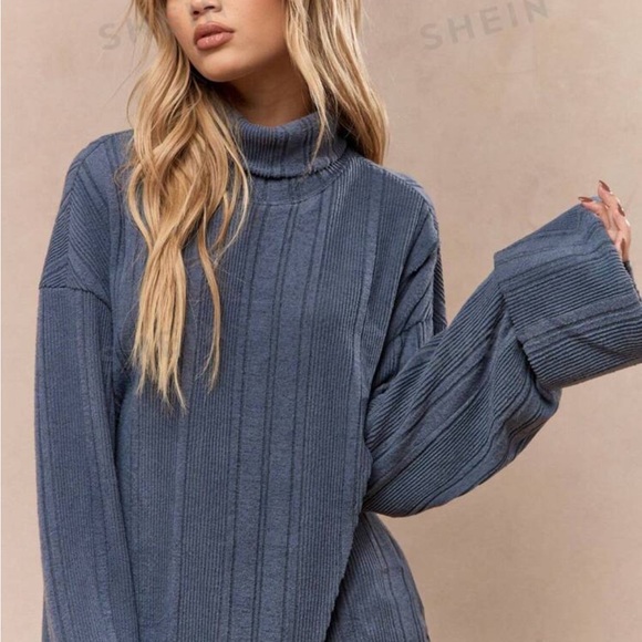 Bundle of New clothes (dresses, pants, shirts) - Picture 7 of 12